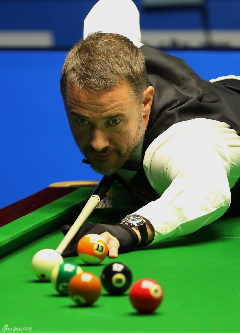 亨得利满脸沧桑