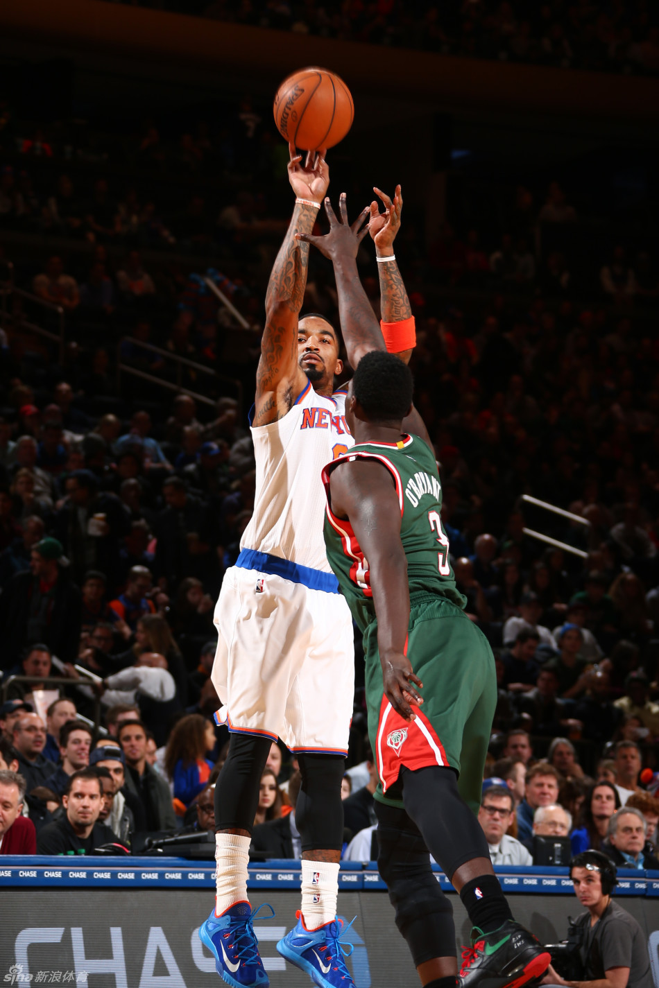 [常规赛]1月5日精彩赛况_高清图集_新浪网