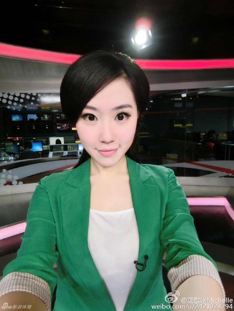 上海五星体育实习美女主播惊艳_高清图集_新浪网