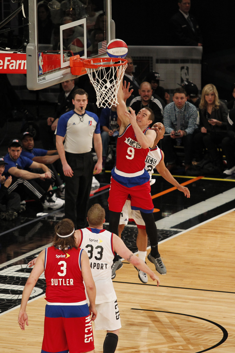 nba全明星名人赛 现场火爆_高清图集_新浪网