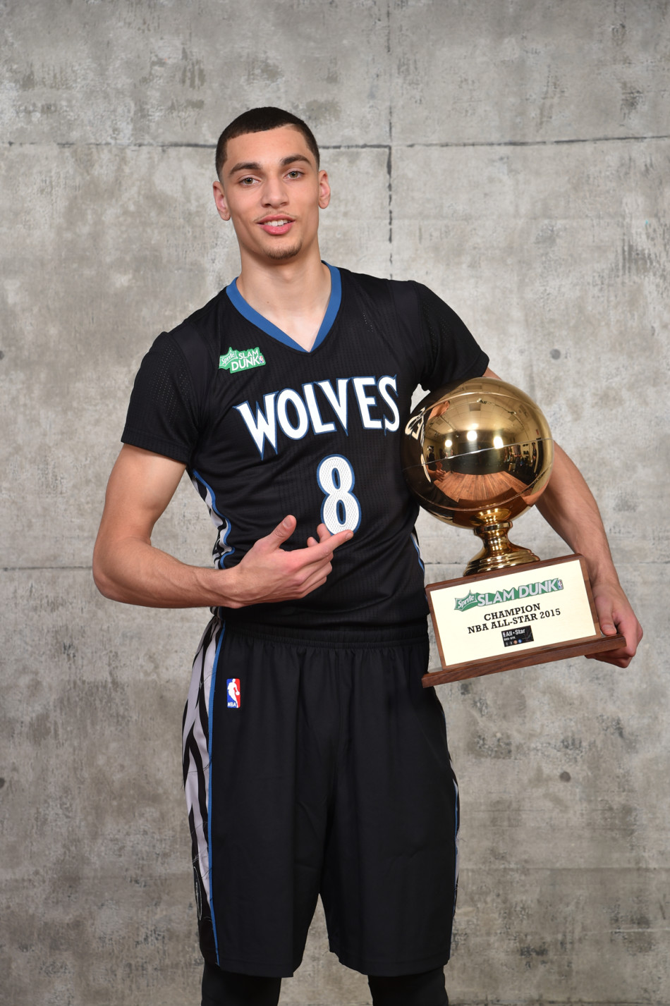 全明星扣篮大赛拉文夺冠_高清图集_新浪网