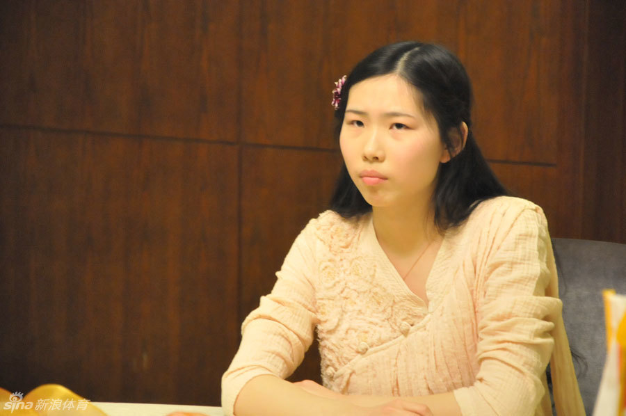 美女vs帅哥围棋队际赛_高清图集_新浪网