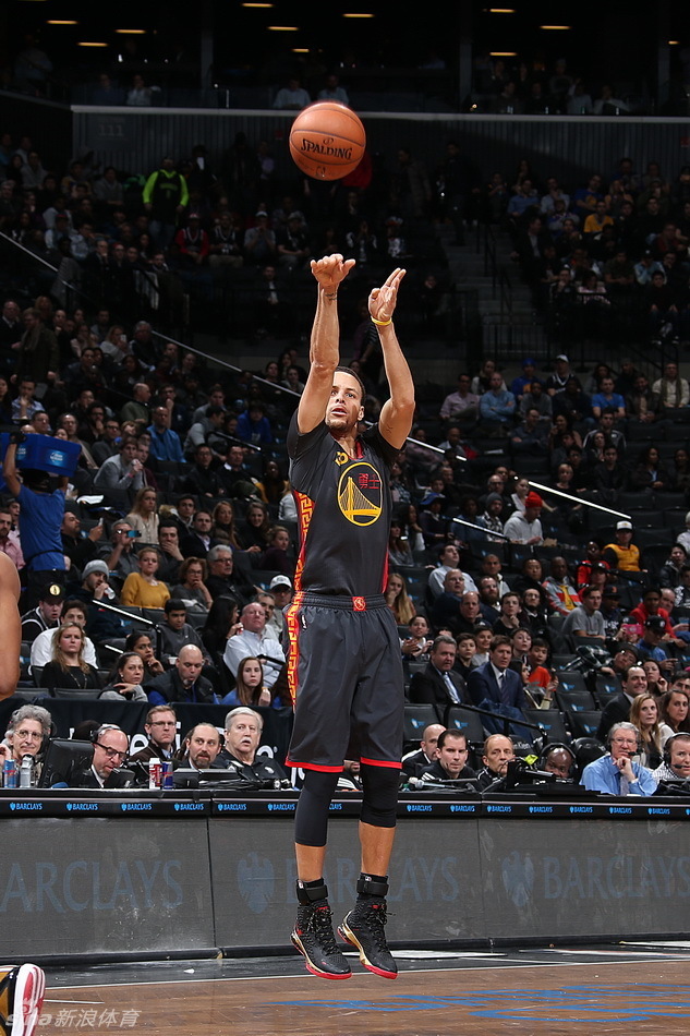 [常规赛]3月3日精彩赛况_高清图集_新浪网