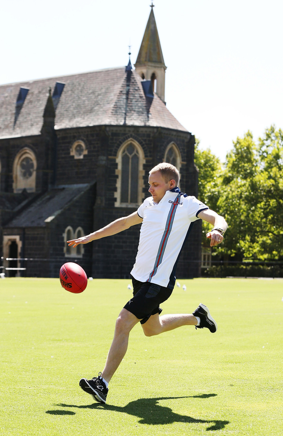 马萨,博塔斯踢橄榄球