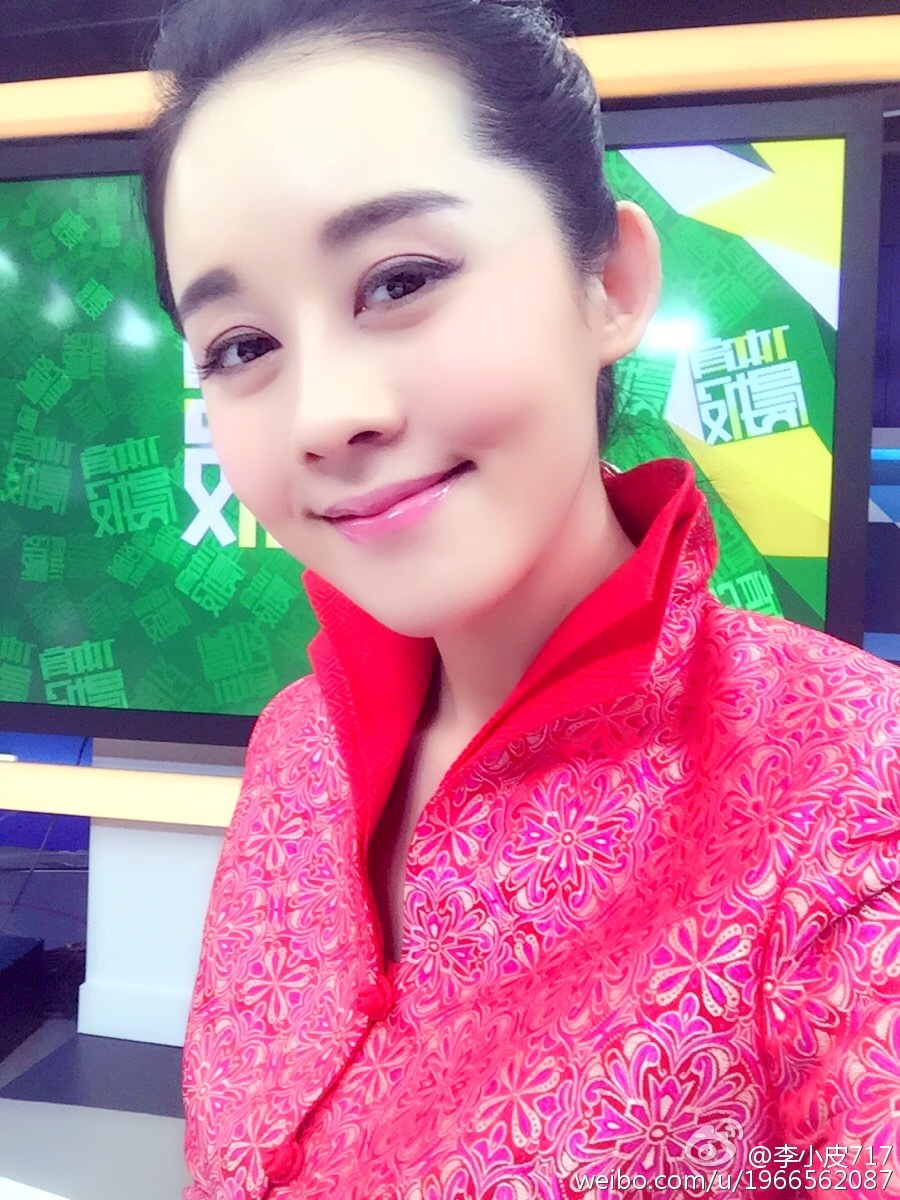 央视氧气美女体育主播_高清图集_新浪网