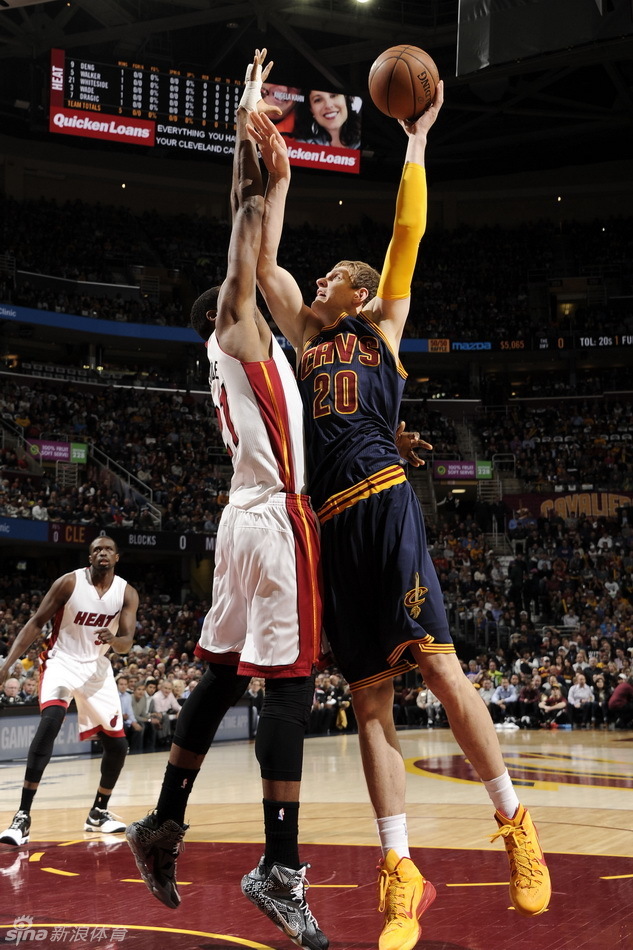 莫兹戈夫霸气外露