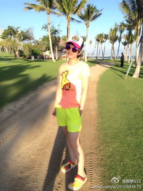 中国女乒颜值也不低,甜美刘诗雯,可爱陈梦,你最喜欢谁?