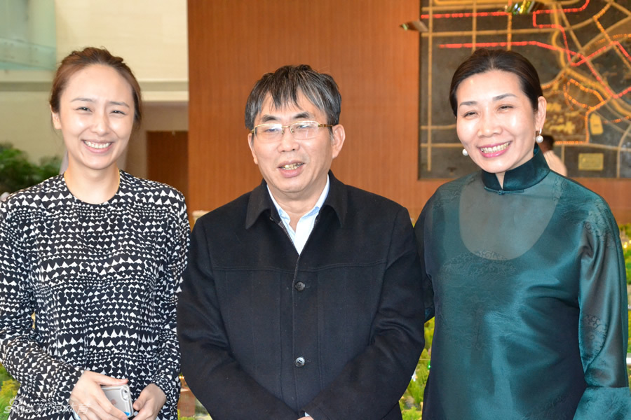 中信地产杯队际赛特别棋战_高清图集_新浪网