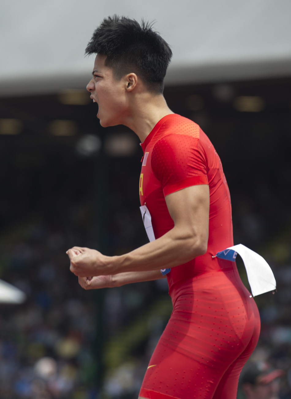 苏炳添百米跑进10秒