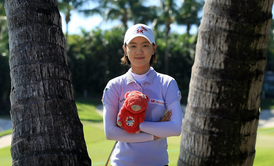 崔罗莲在林克斯球场练习