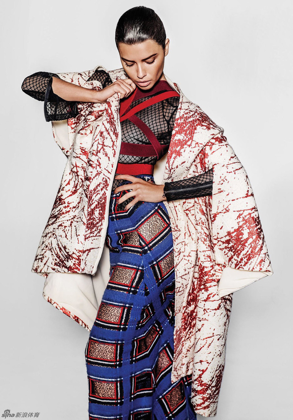 超模利马拍摄杂志写真