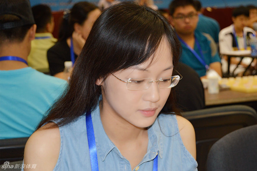 威凯杯象棋赛第2日_高清图集_新浪网