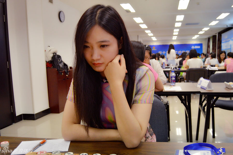 威凯杯象棋赛第2日_高清图集_新浪网