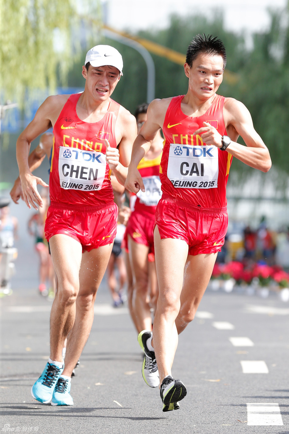 男子20公里竞走王镇摘银牌_高清图集_新浪网