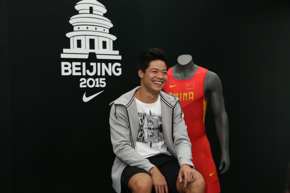 中国飞人苏炳添接受媒体采访_高清图集_新浪网