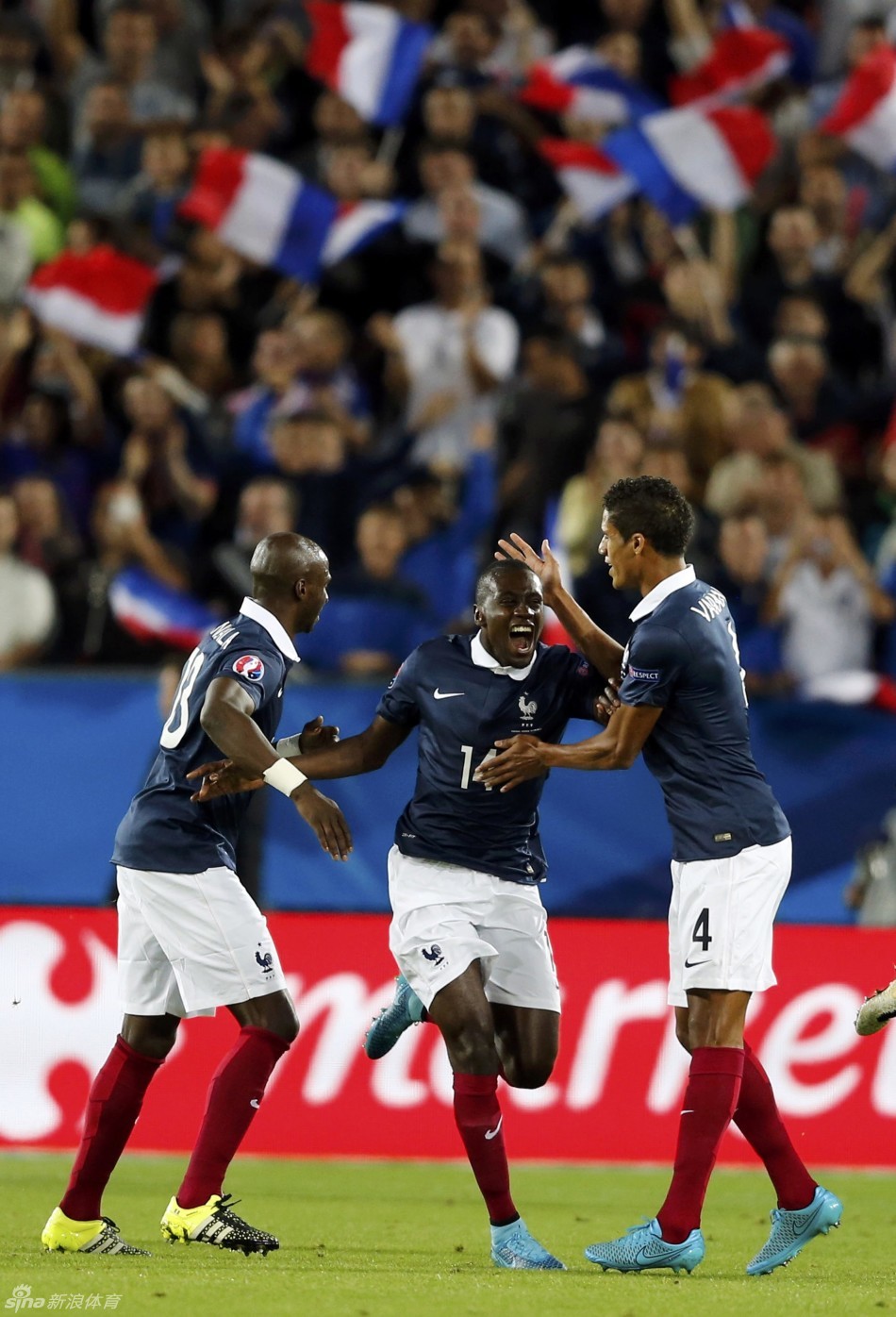 [热身]法国2-1塞尔维亚_高清图集_新浪网