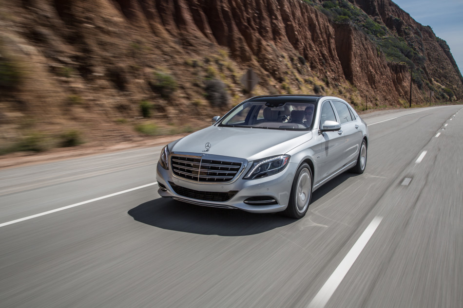 汉密尔顿新座驾迈巴赫s600