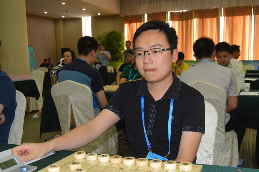 北京时间9月22日,2015年第三届全国智力运动会象棋专业组男子团体第6