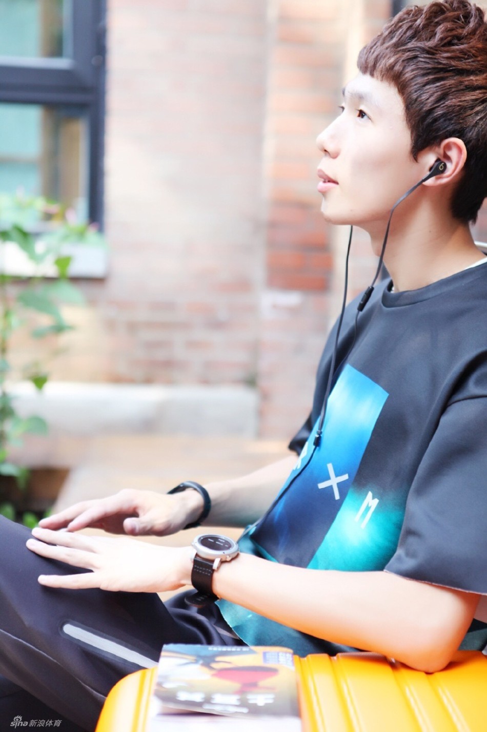 羽球李俊慧帅气写真