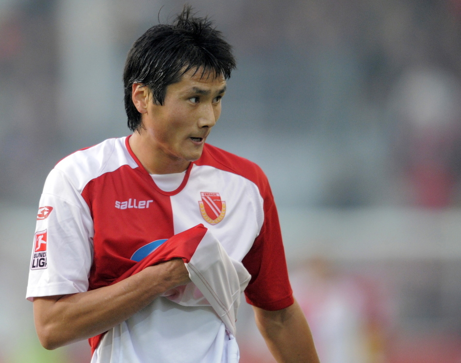 点将:京城少侠邵佳一_高清图集_新浪网