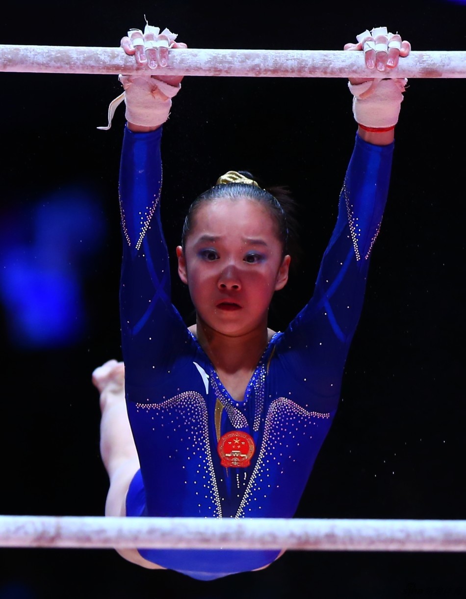 体操世锦赛女子高低杠范忆琳夺冠_高清图集_新浪网