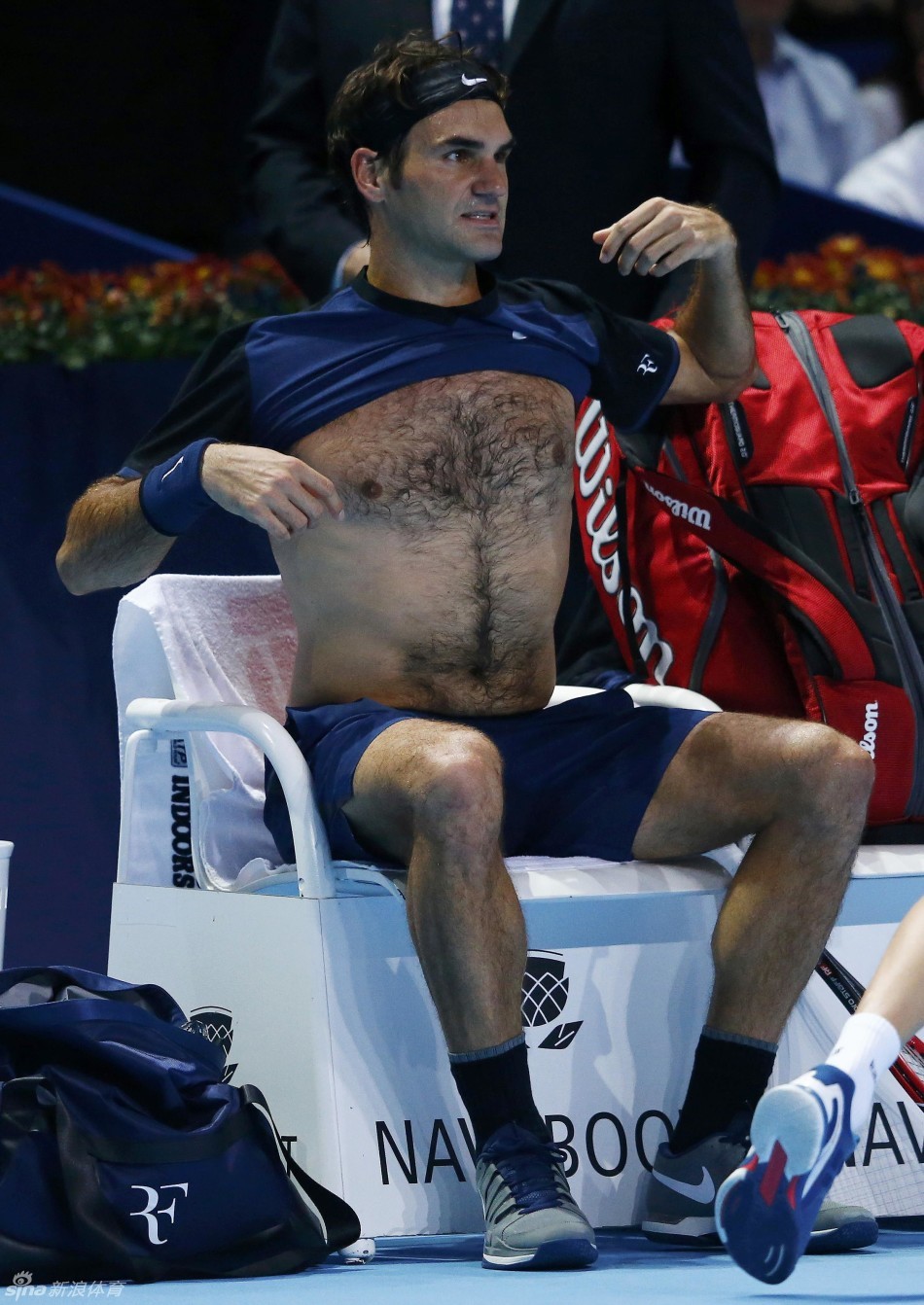 费德勒2-1纳达尔夺冠