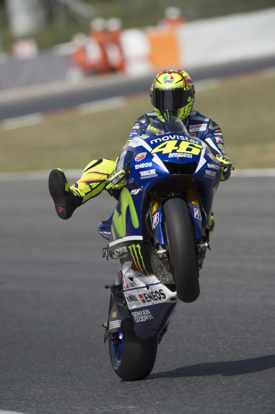 "小飞侠"罗西2015赛季motogp精彩瞬间