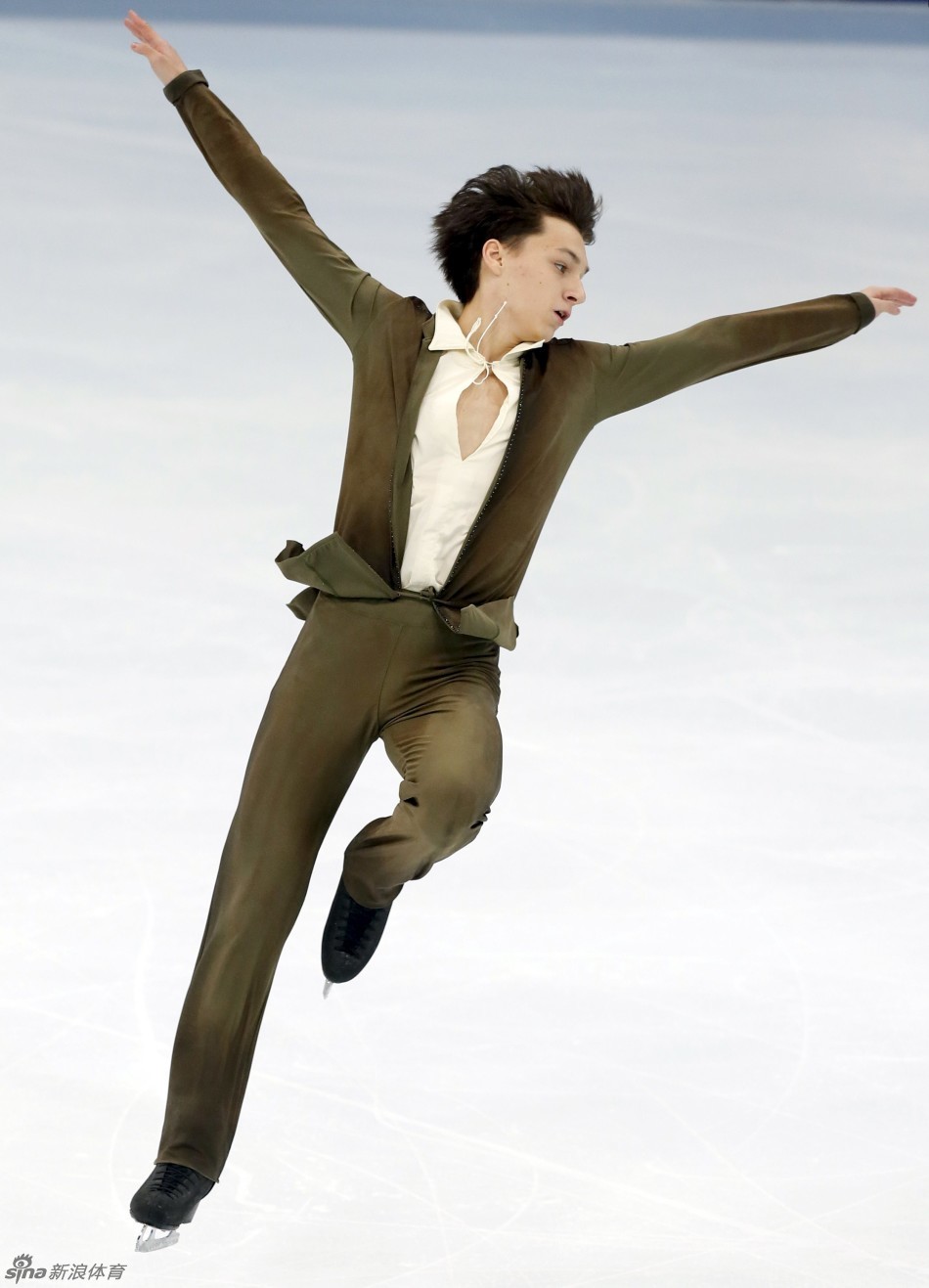 花滑大奖赛俄罗斯站男单自由滑_高清图集_新浪网