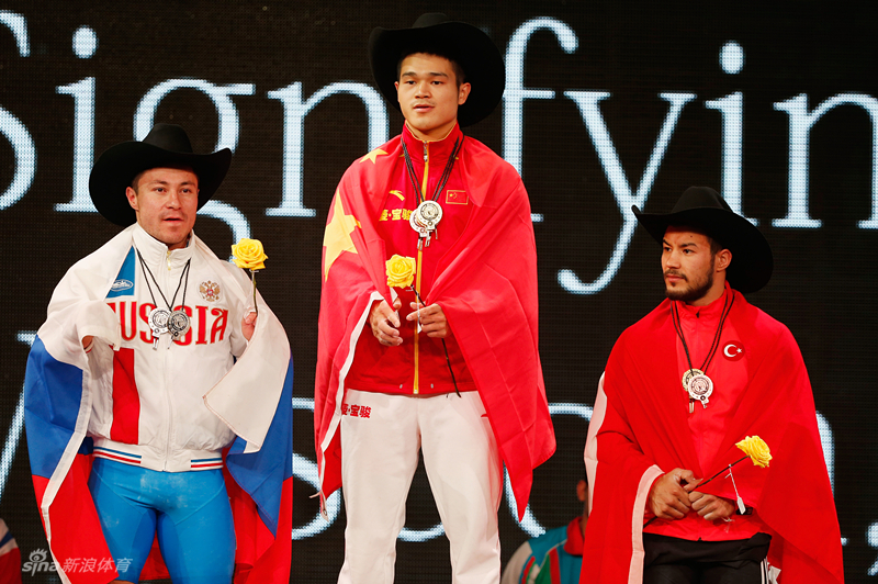 举重世锦赛小石智勇夺两冠_高清图集_新浪网