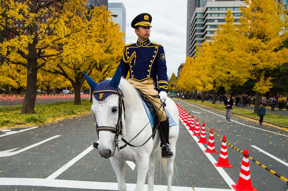 日本骑警颜值爆表引围观_高清图集_新浪网