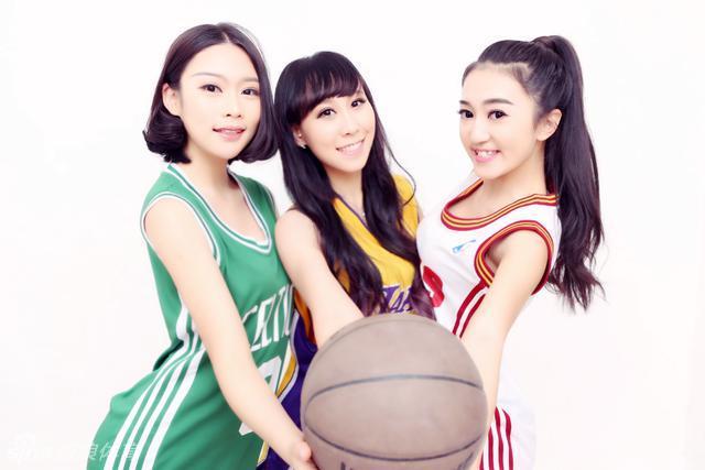 吉林东北虎拉拉队姐妹花性感写真_高清图集_新浪网