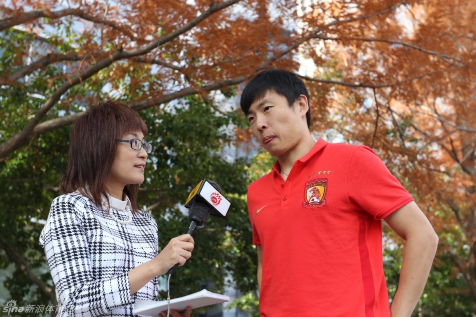 郑龙接受新浪专访