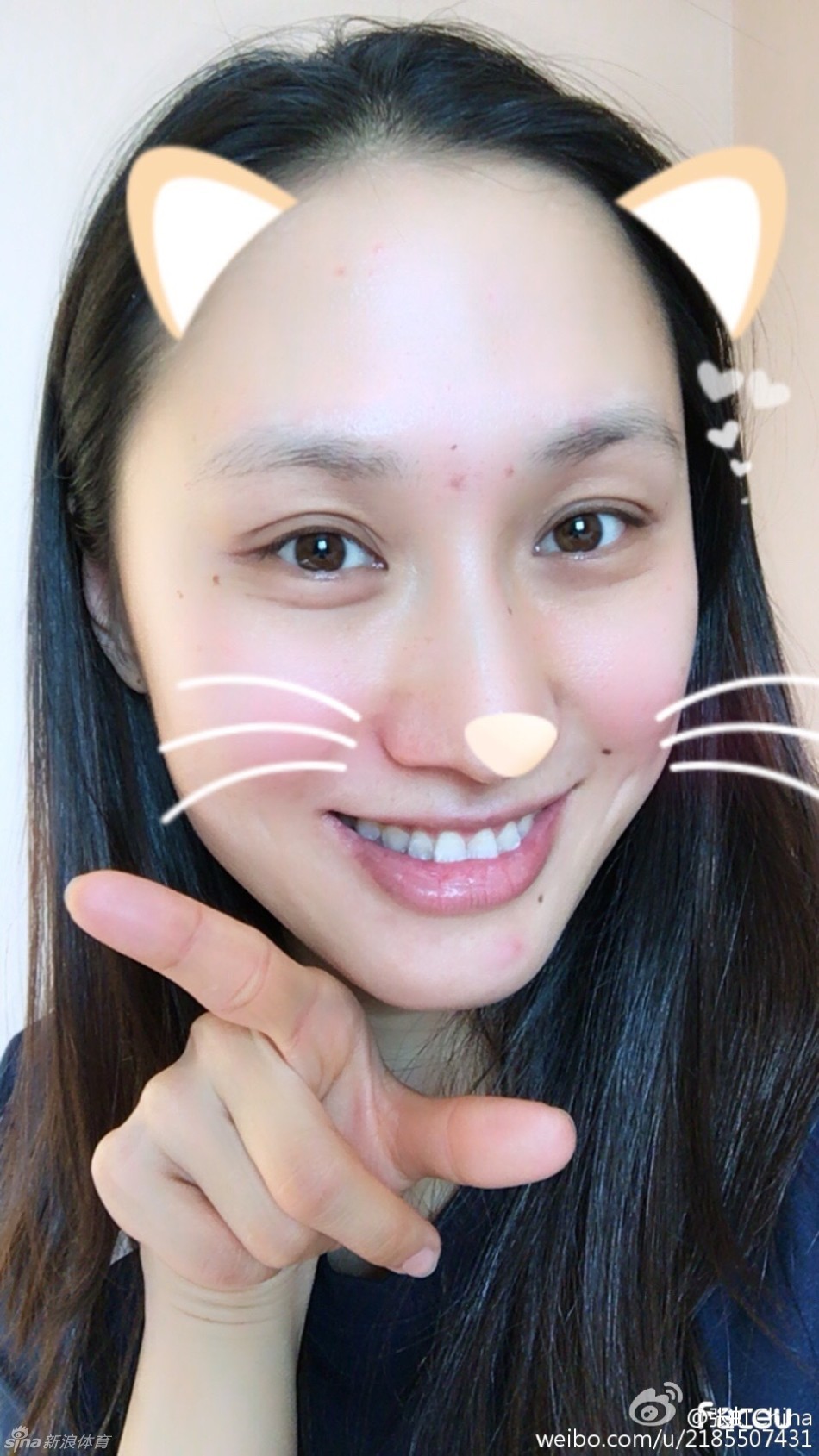 张虹百变造型