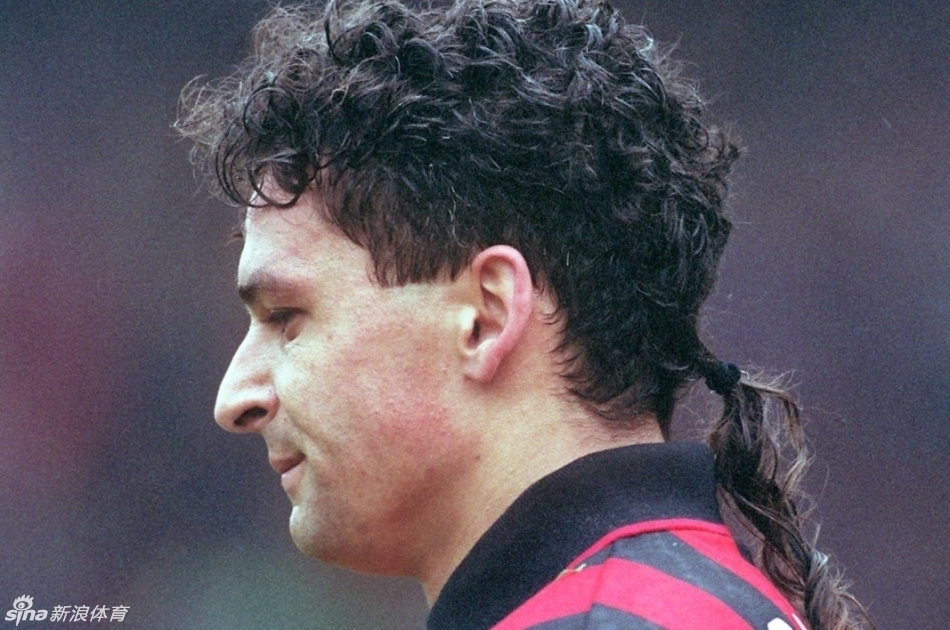 罗伯特巴乔49岁生日追忆风云岁月1034