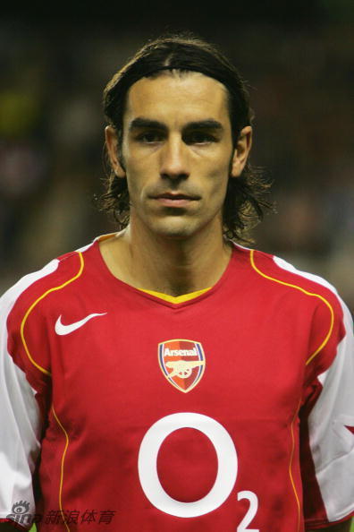 阿森纳传奇球星皮雷正式退役职业生涯回顾