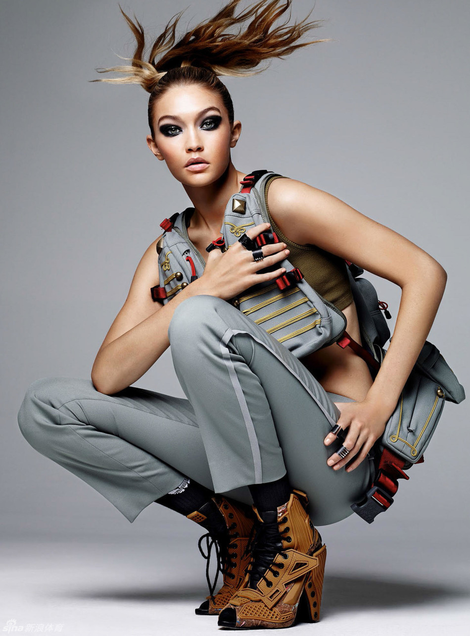 体育画报泳装超模吉吉拍摄另类大片