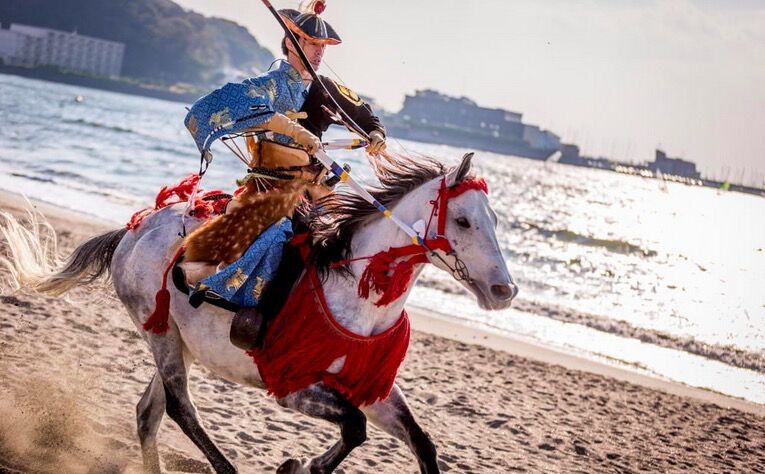 日本武士骑马拉弓射箭_高清图集_新浪网