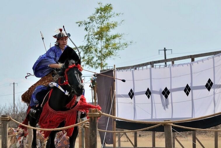日本武士骑马拉弓射箭_高清图集_新浪网
