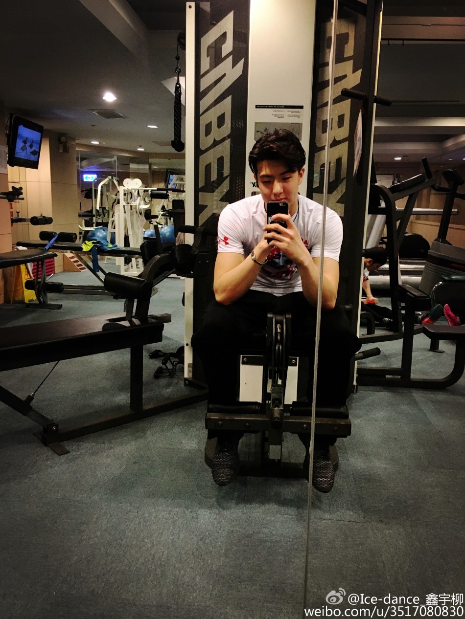 花滑众星晒照打卡229_高清图集_新浪网