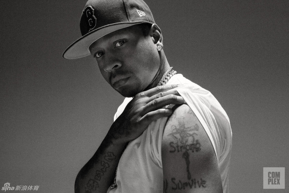 艾弗森最新黑白写真