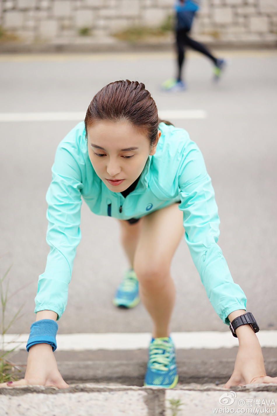 三八节快乐!能跑女星大揭秘 selina最励志_高清图集_新浪网