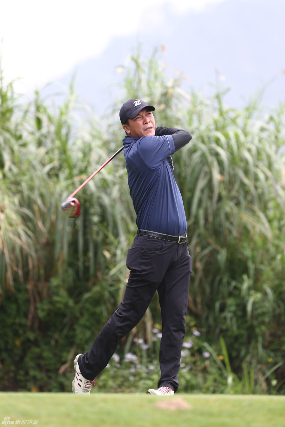 张连伟亮相麒麟杯高尔夫慈善赛_高清图集_新浪网