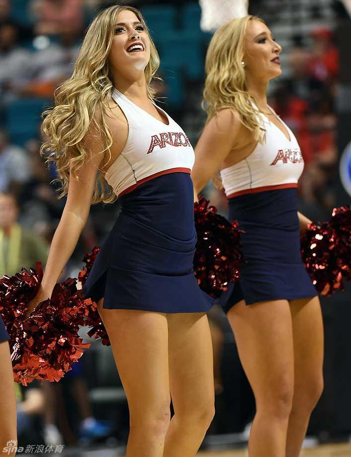 美国大学疯狂三月拉拉队集锦