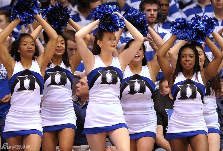 美国大学疯狂三月拉拉队集锦
