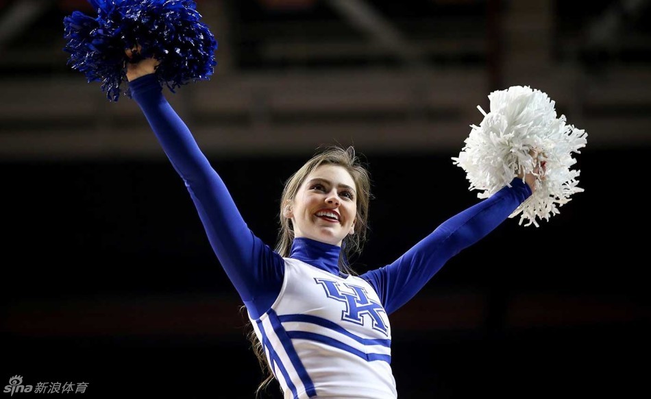 美国大学疯狂三月拉拉队集锦