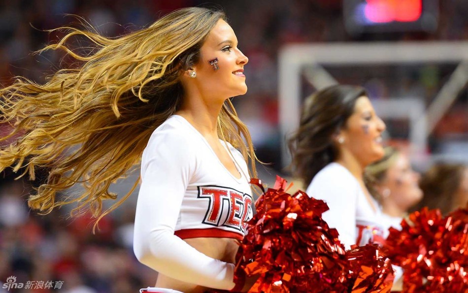 美国大学疯狂三月拉拉队集锦