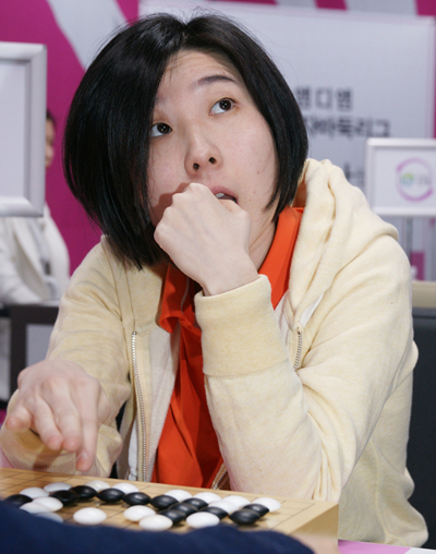 谢依旻胜白知熹