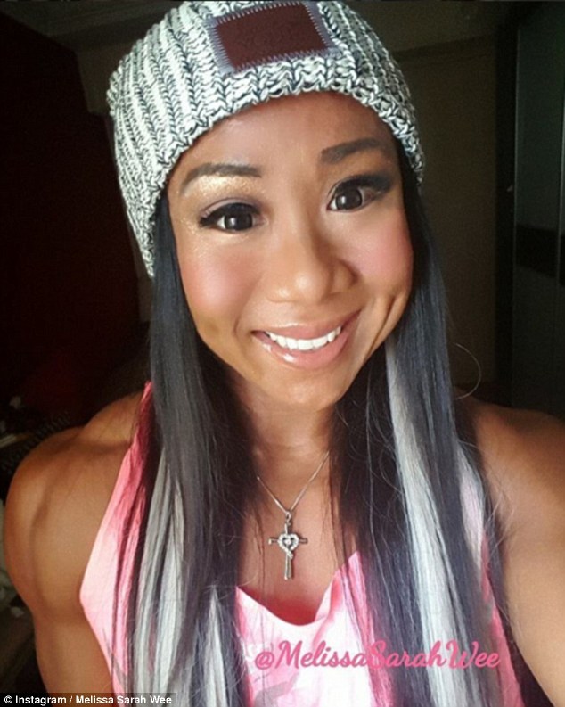 女孩遭嘲笑练成金刚芭比