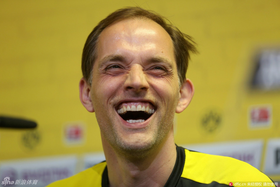 足坛众星笑迎世界微笑日_高清图集_新浪网