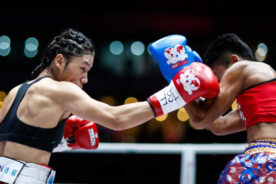 蔡宗菊击败泰国拳手